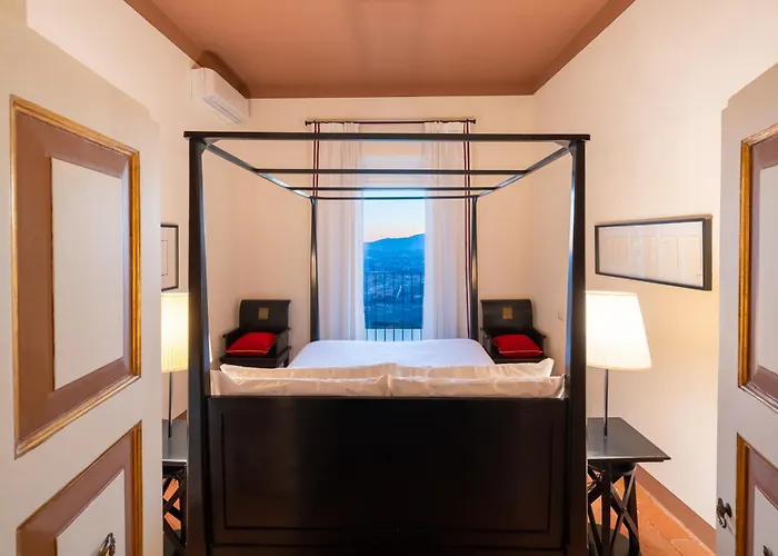 Bed & Breakfast Residenza Farinati - Alto 4*