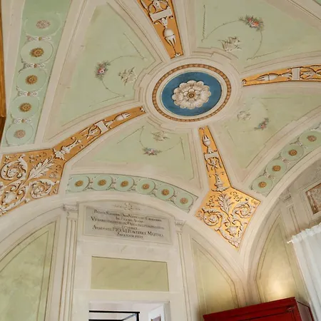 Bed & Breakfast Residenza Farinati - Alto 2*